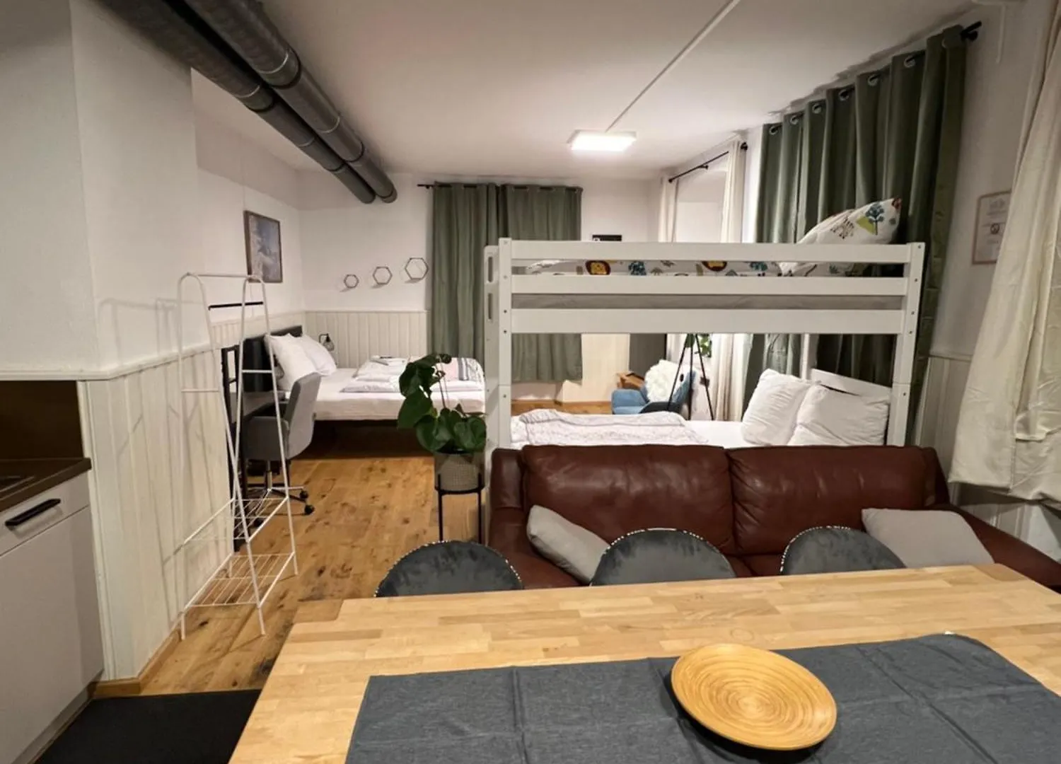 Kemptencityhostplus-Unterkunft Charme Im Denkmal Homestay Kempten